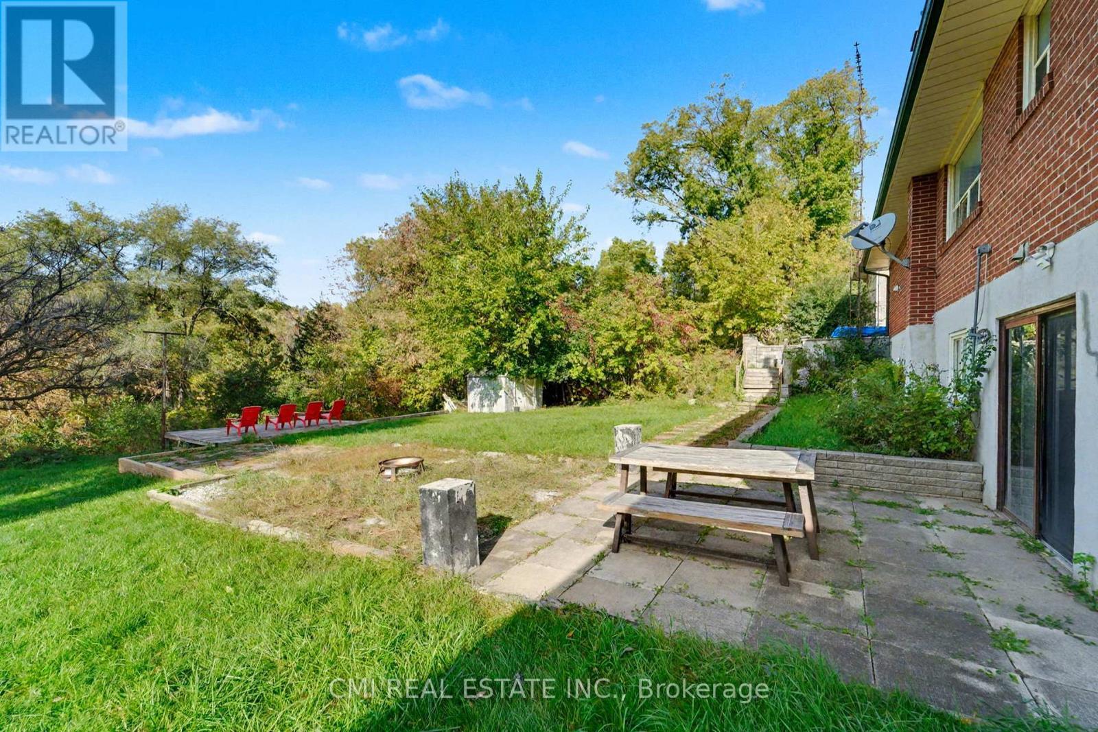 2610 Islington Avenue, Toronto, ON - Outdoor