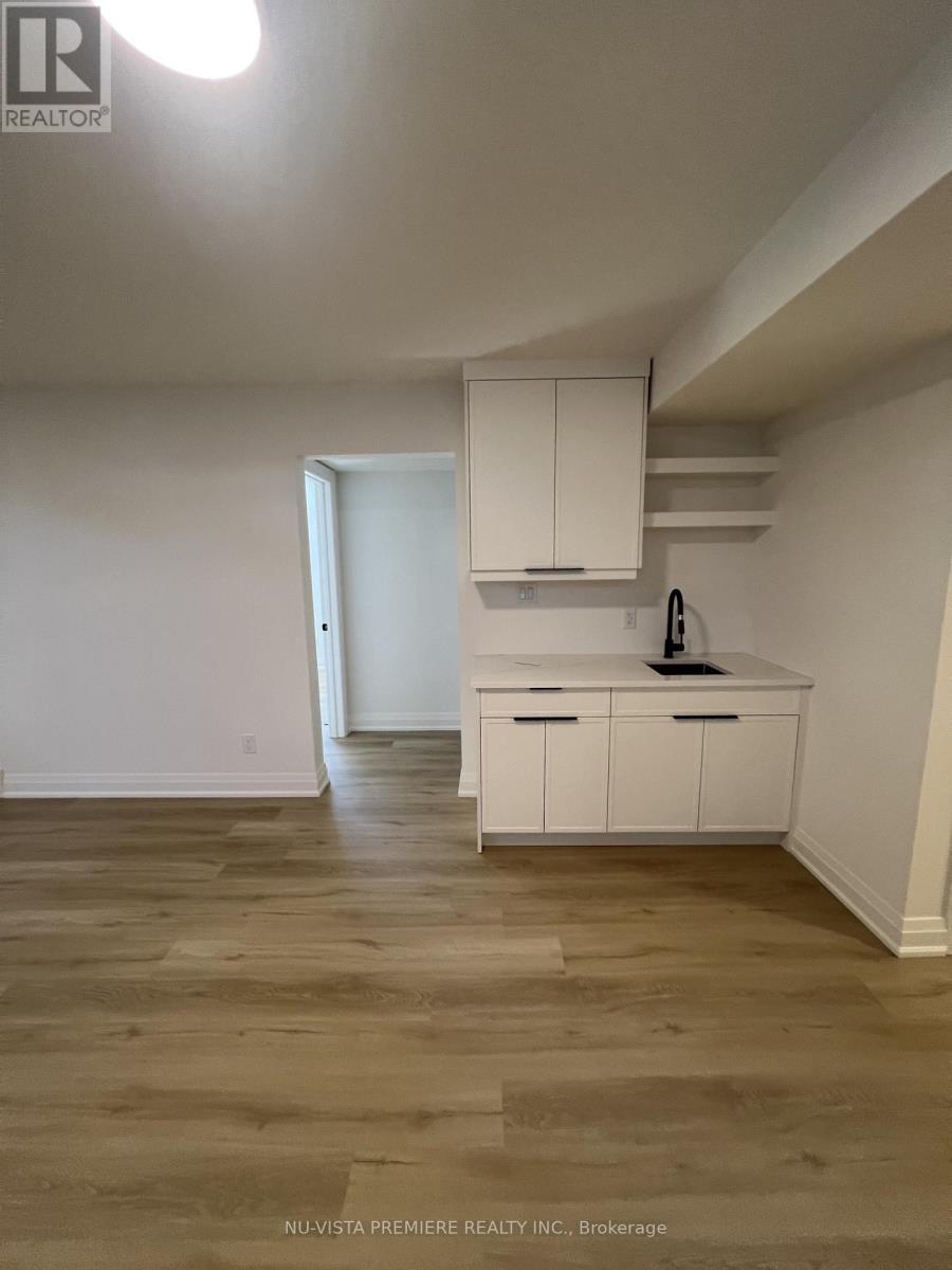 Lower Level apartment - 6517 Heathwoods Avenue, London South (South V), ON - Indoor Photo Showing Other Room