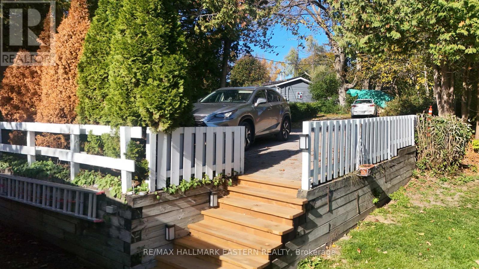 14 Franklin Street, Curve Lake First Nation 35 (Curve Lake First Nation), ON - Outdoor