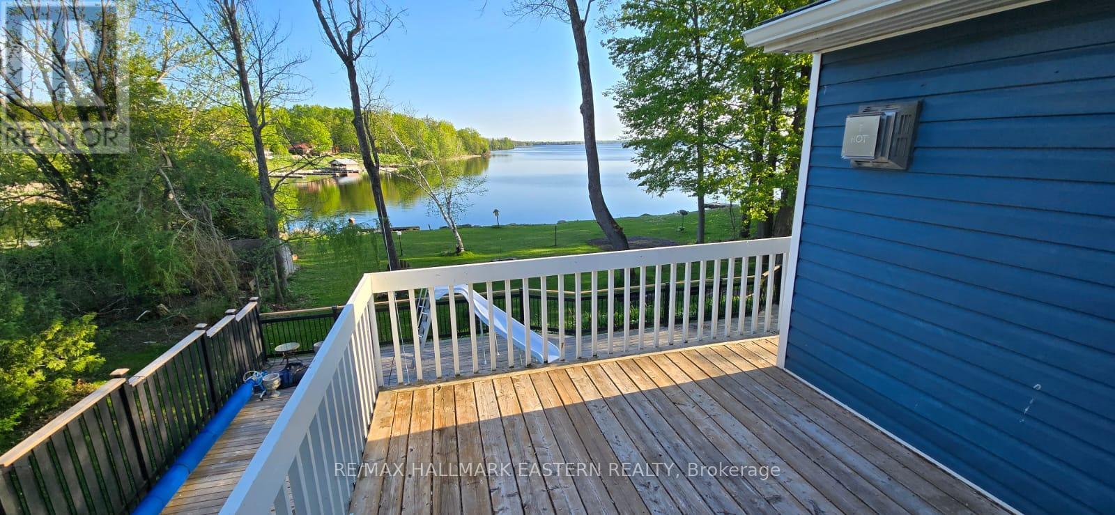 14 Franklin Street, Curve Lake First Nation 35 (Curve Lake First Nation), ON - Outdoor With Deck Patio Veranda