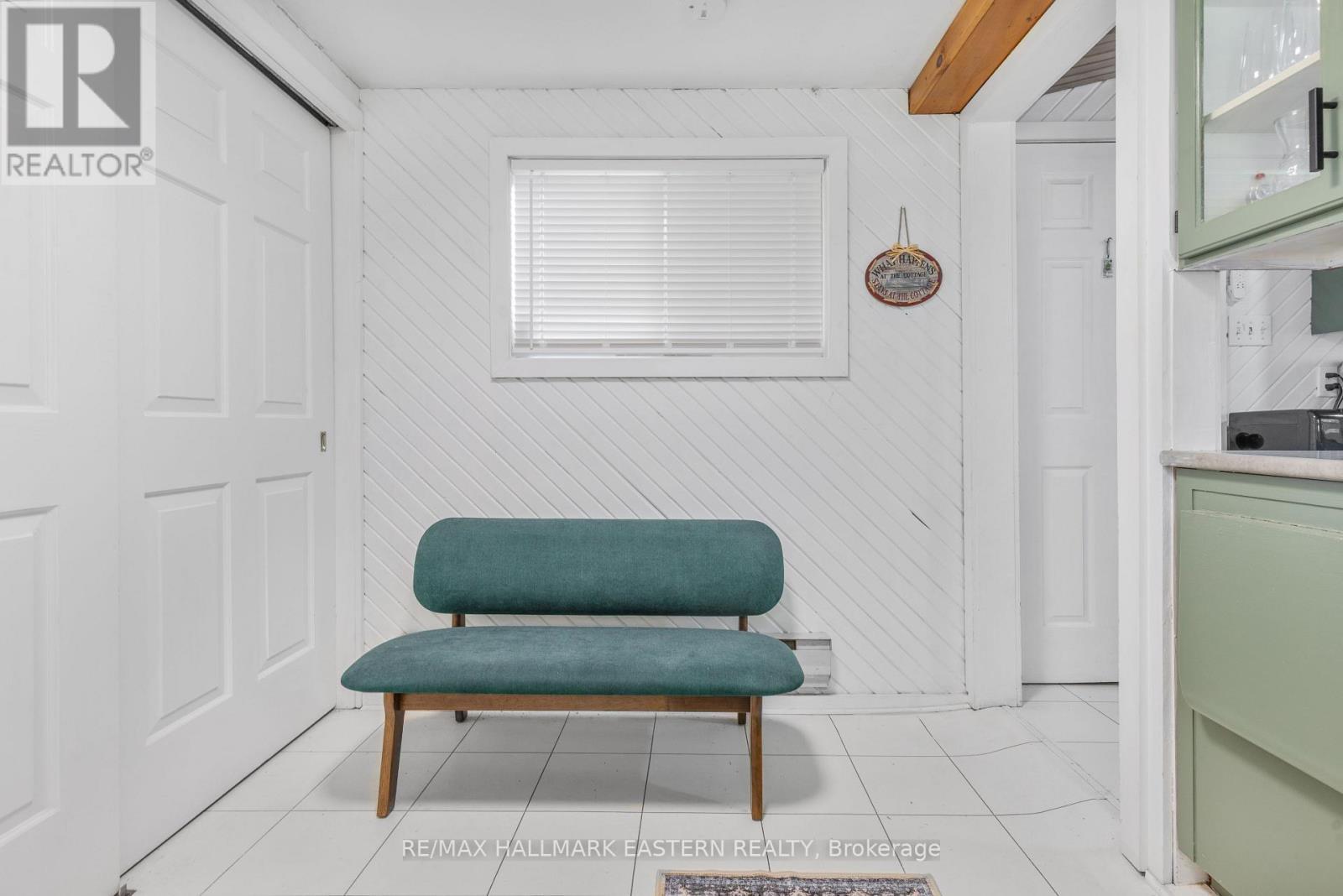 14 Franklin Street, Curve Lake First Nation 35 (Curve Lake First Nation), ON - Indoor