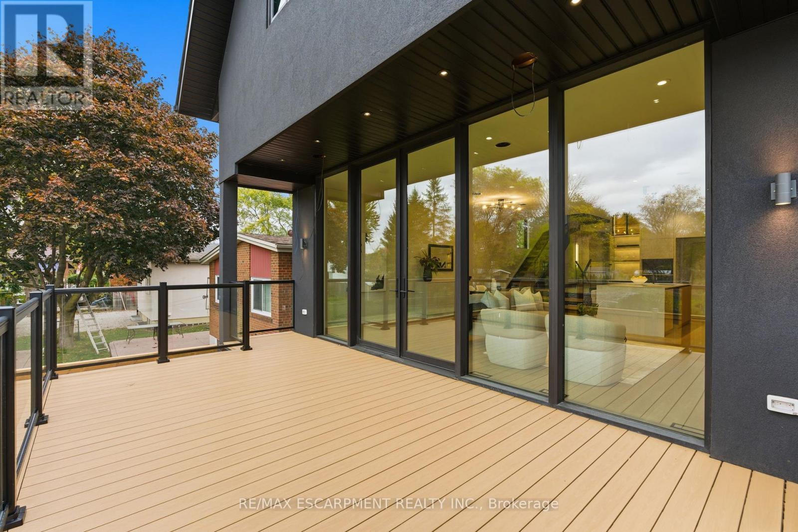 957 Halliday Avenue, Mississauga, ON - Outdoor With Deck Patio Veranda With Exterior