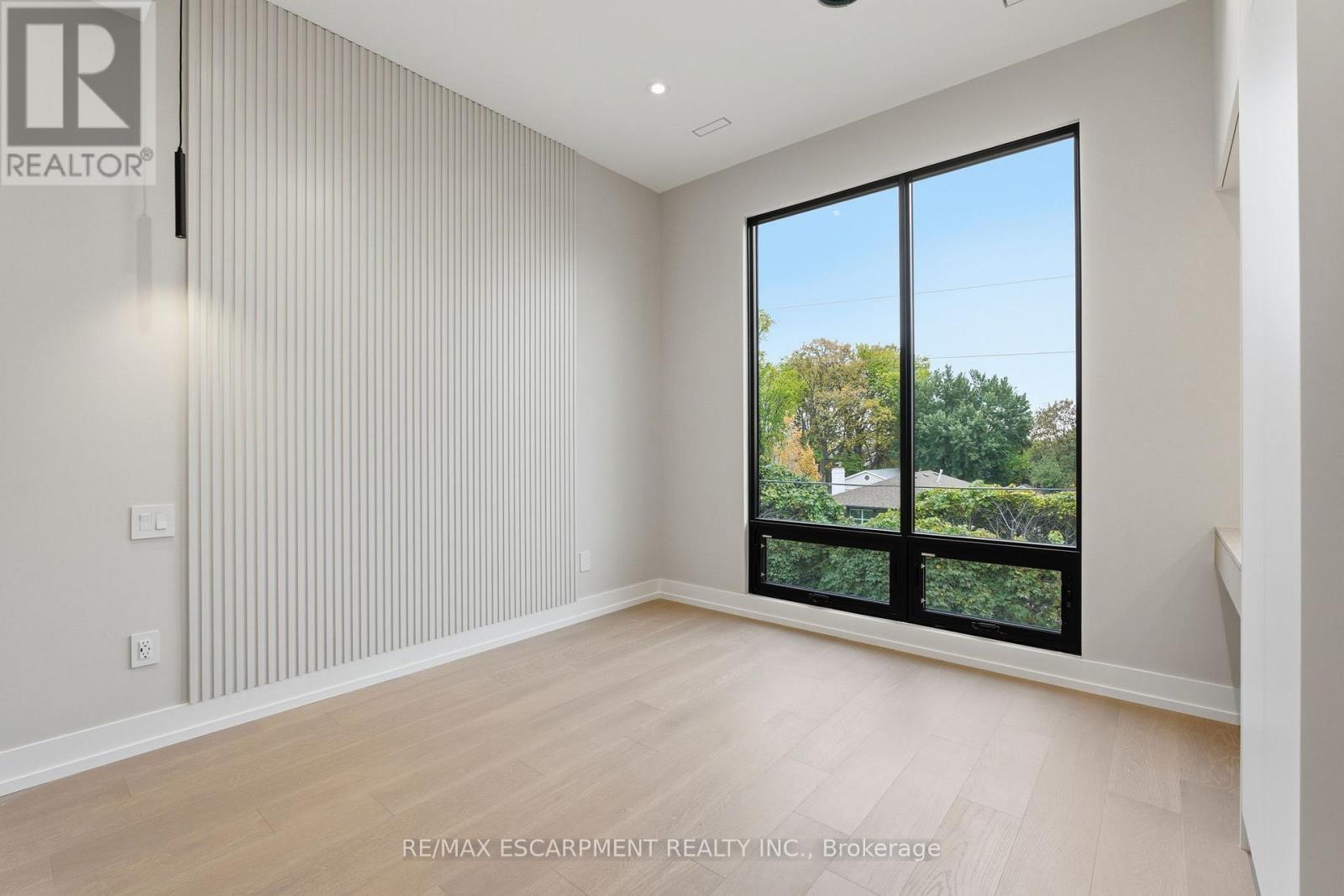 957 Halliday Avenue, Mississauga, ON - Indoor Photo Showing Other Room