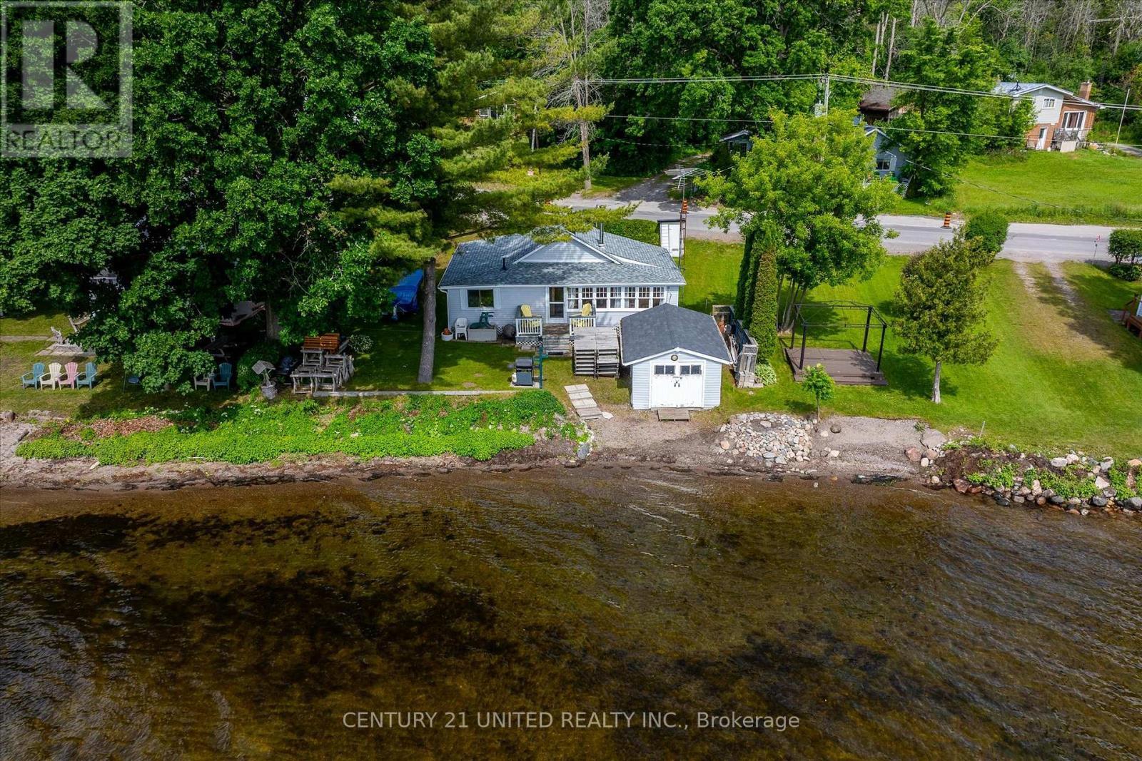 221 Paudash Street, Hiawatha First Nation, ON - Outdoor With Body Of Water