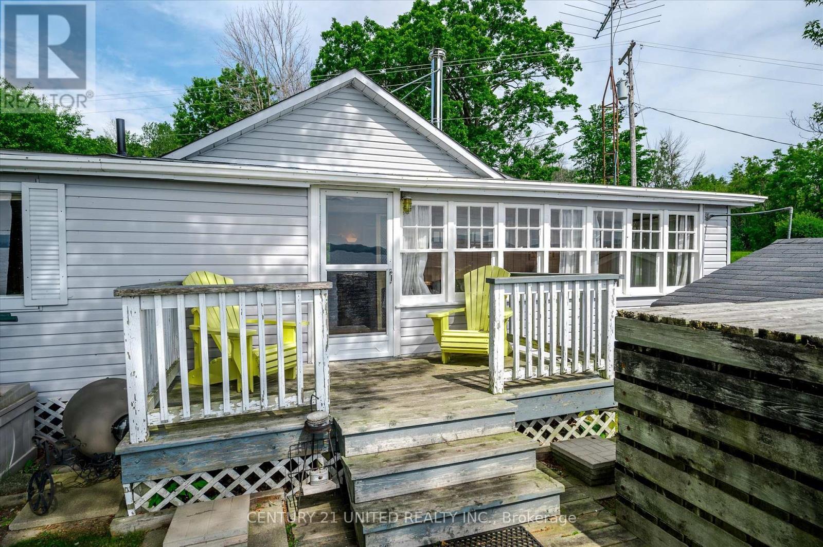 221 Paudash Street, Hiawatha First Nation, ON - Outdoor With Deck Patio Veranda