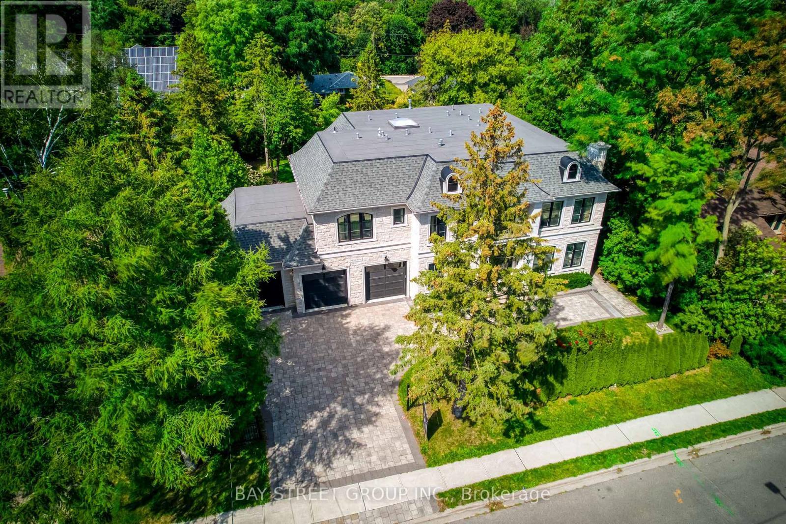 38 Kirk Drive, Markham, ON - Outdoor