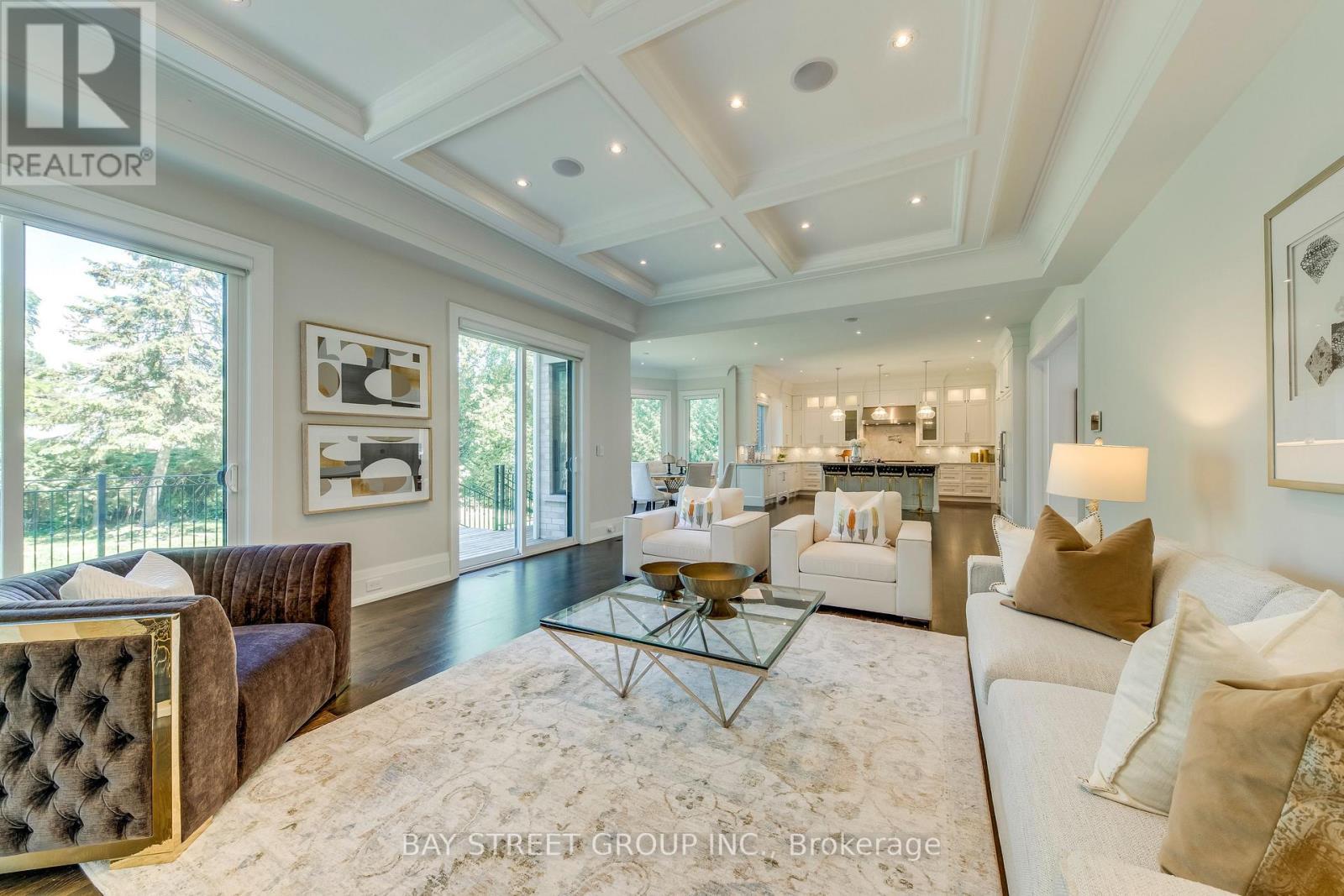 38 Kirk Drive, Markham, ON - Indoor Photo Showing Living Room