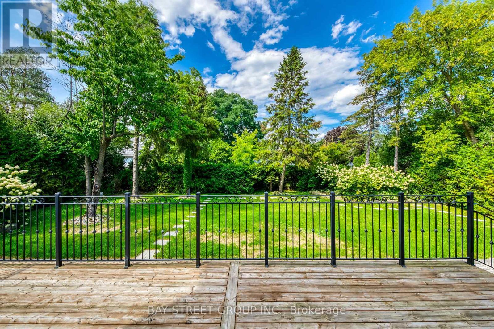 38 Kirk Drive, Markham, ON - Outdoor