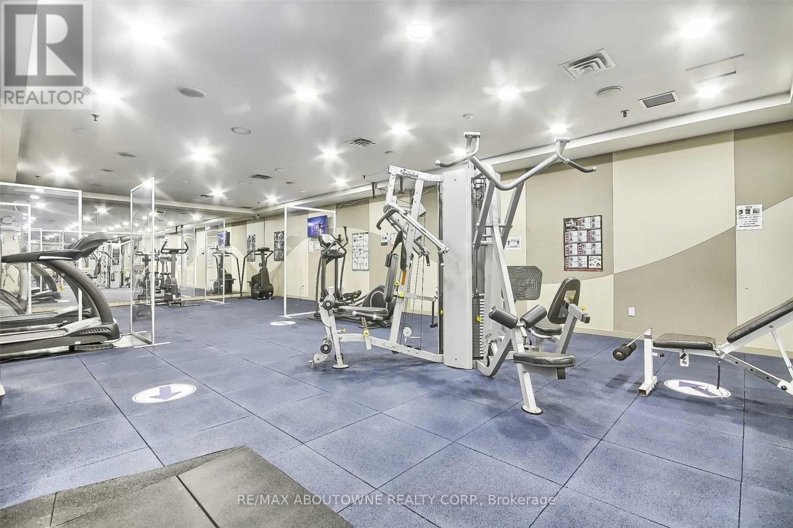 2239 - 125 Omni Drive, Toronto, ON - Indoor Photo Showing Gym Room