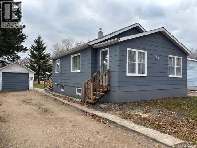 224 3Rd Avenue W, Canora, SK - Outdoor