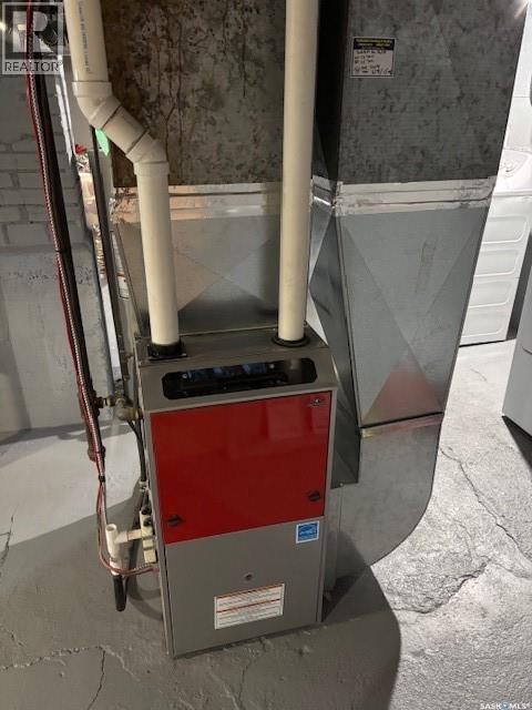 224 3Rd Avenue W, Canora, SK - Indoor Photo Showing Basement