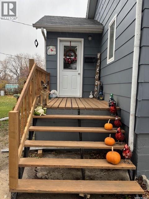 224 3Rd Avenue W, Canora, SK - Outdoor