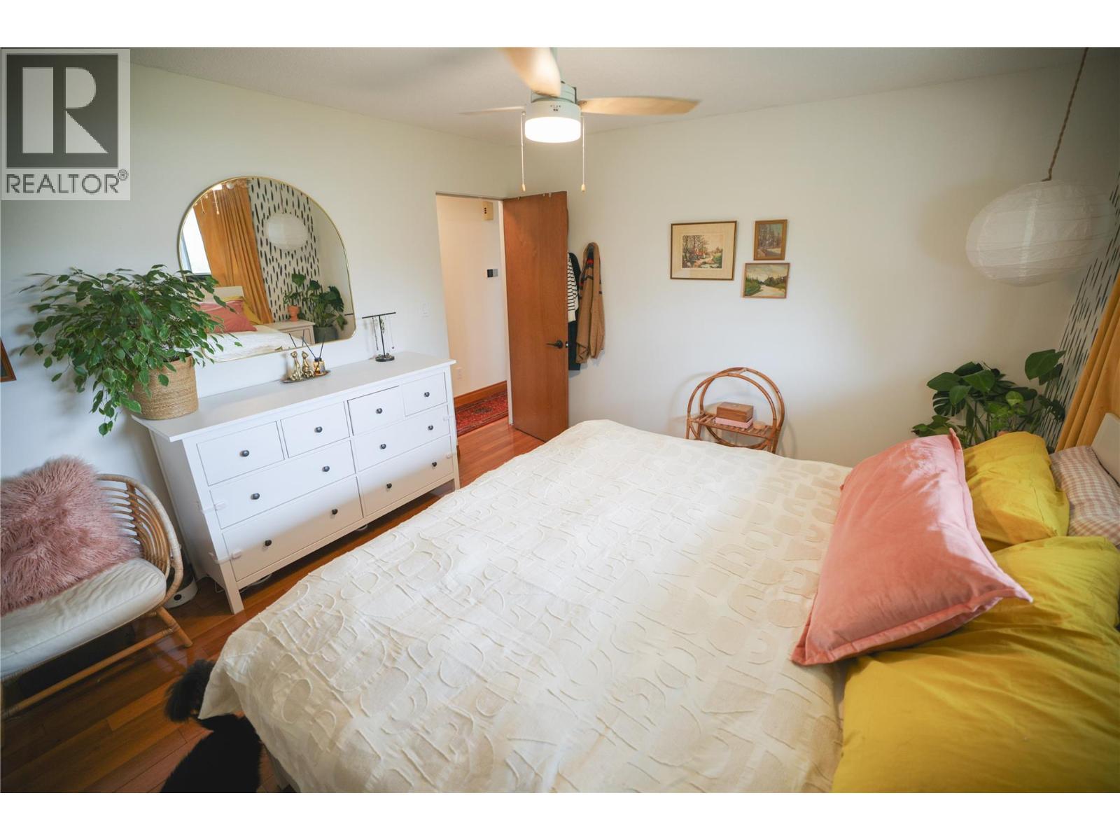 7089 Longacre Drive, Vernon, BC - Indoor Photo Showing Bedroom
