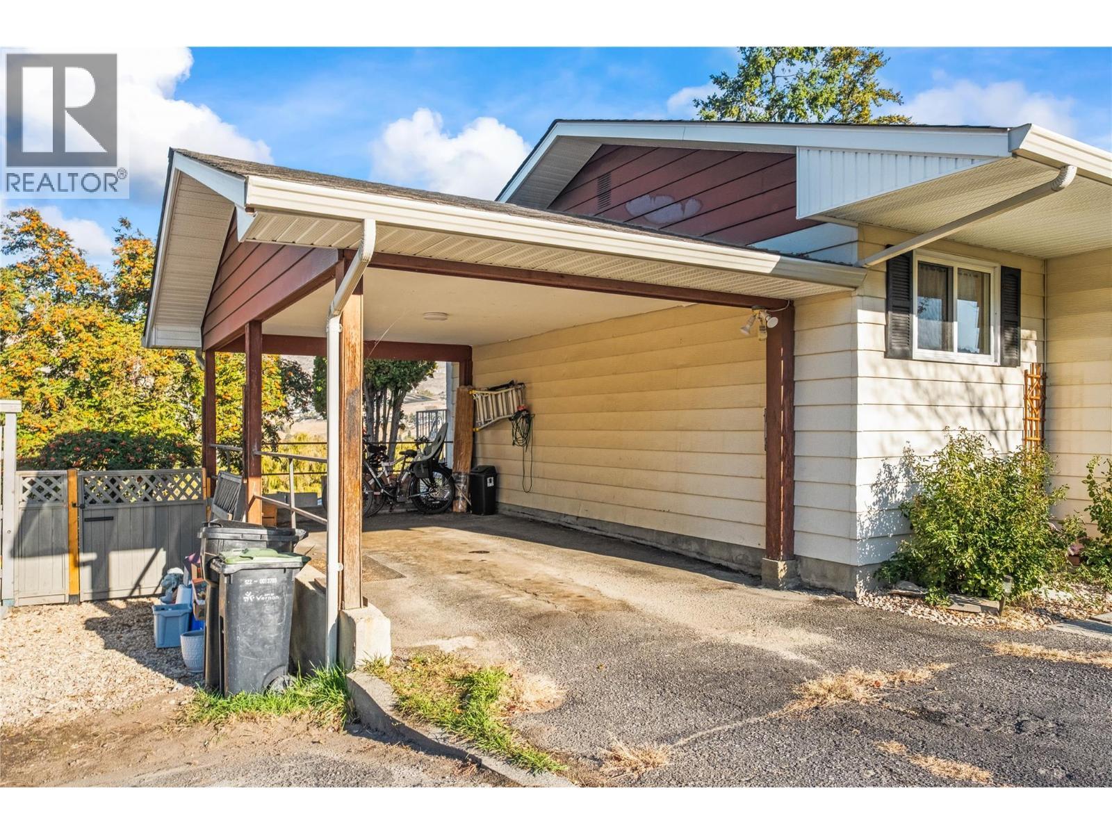 7089 Longacre Drive, Vernon, BC - Outdoor