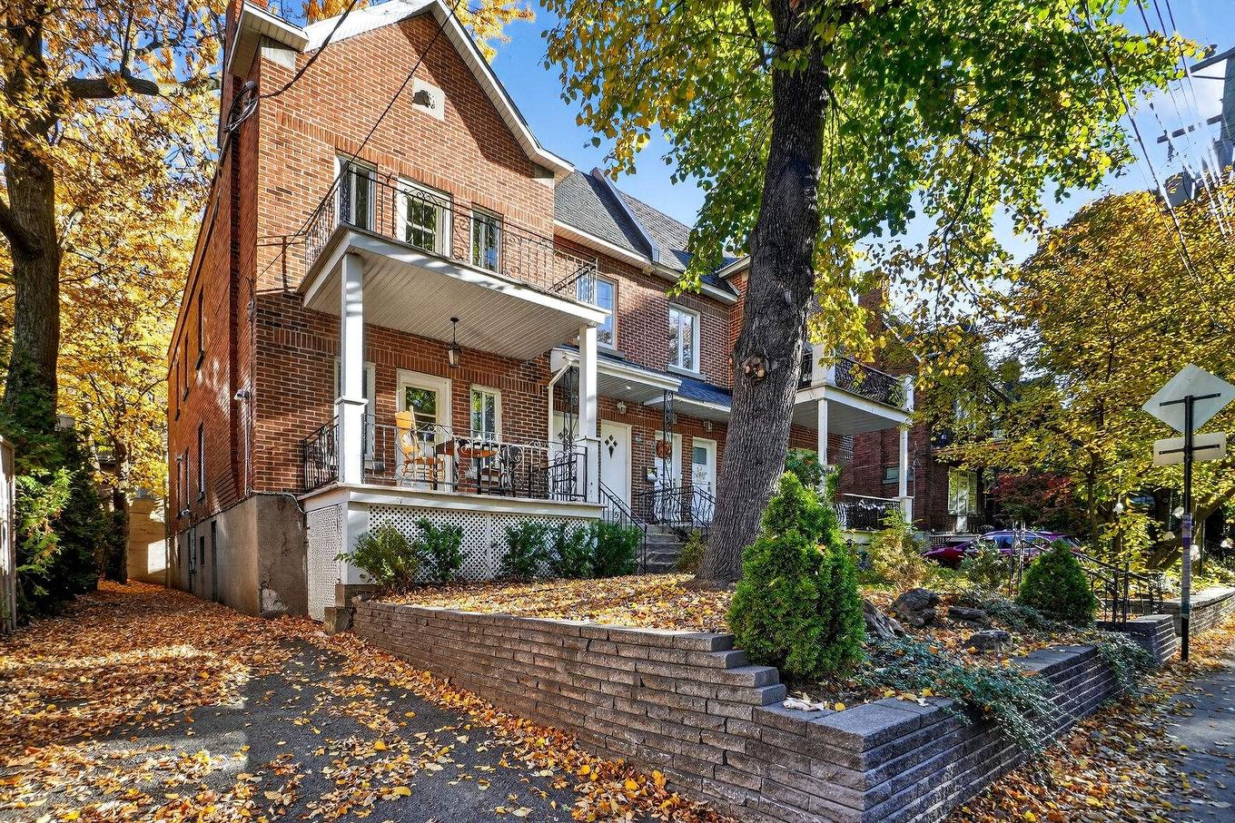 Frontage - 4615 Av. Marcil, Montréal (Côte-Des-Neiges/Notre-Dame-De-Grâce), QC - Outdoor With Deck Patio Veranda