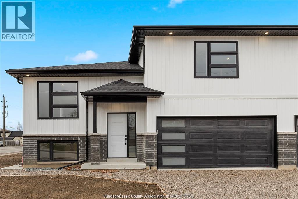 302B Kempt, Amherstburg, ON - Outdoor With Exterior