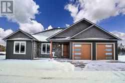 30 HILTON LANE Meaford, ON N4L 1L8