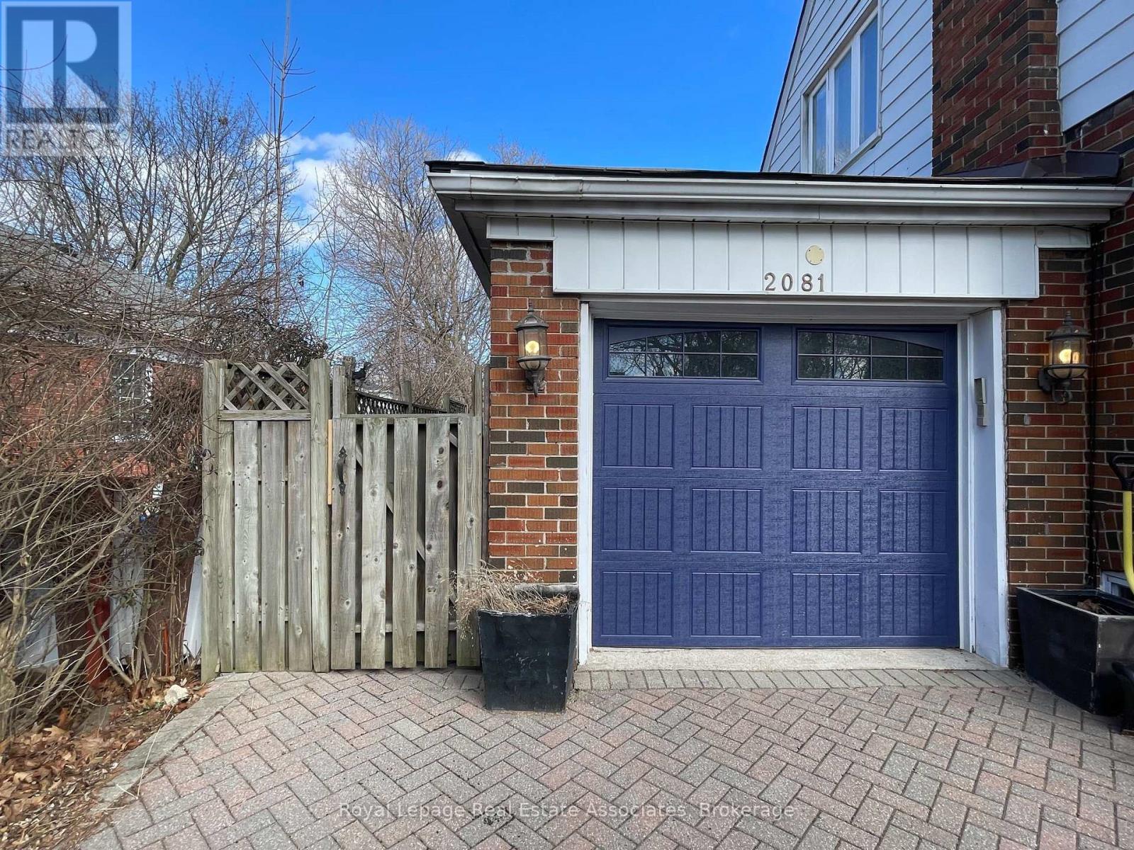 2081B Snow Crescent, Mississauga, ON - Outdoor