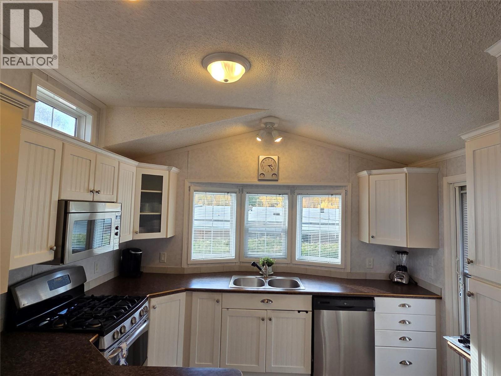 4354 Highway 3 Unit# 77, Keremeos, BC