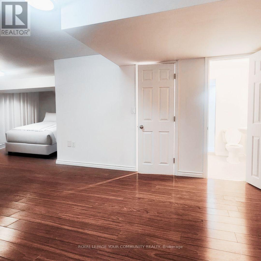 4 Daniel Reaman Crescent, Vaughan, ON - Indoor Photo Showing Other Room