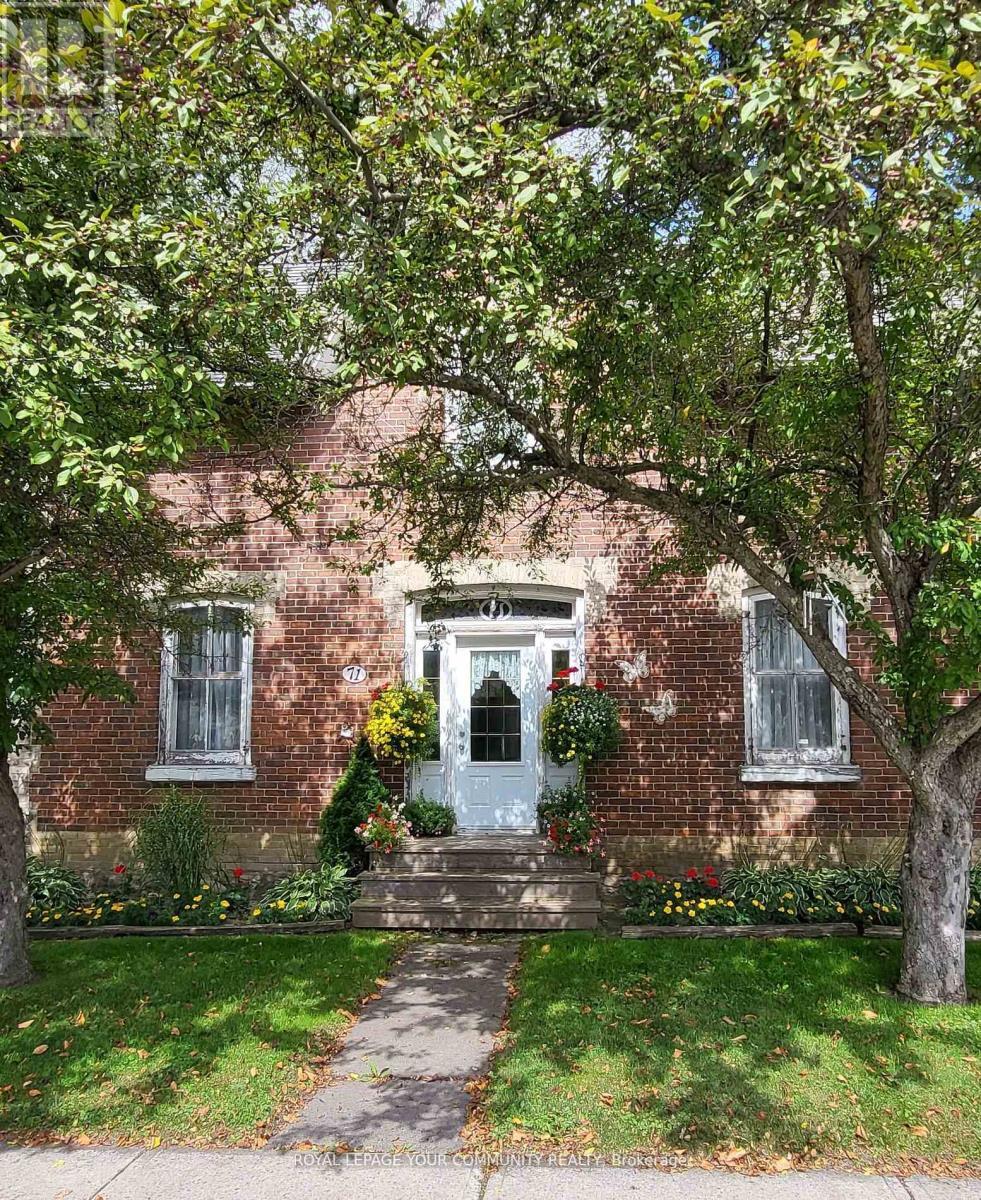 71 High Street, Georgina, ON - Outdoor