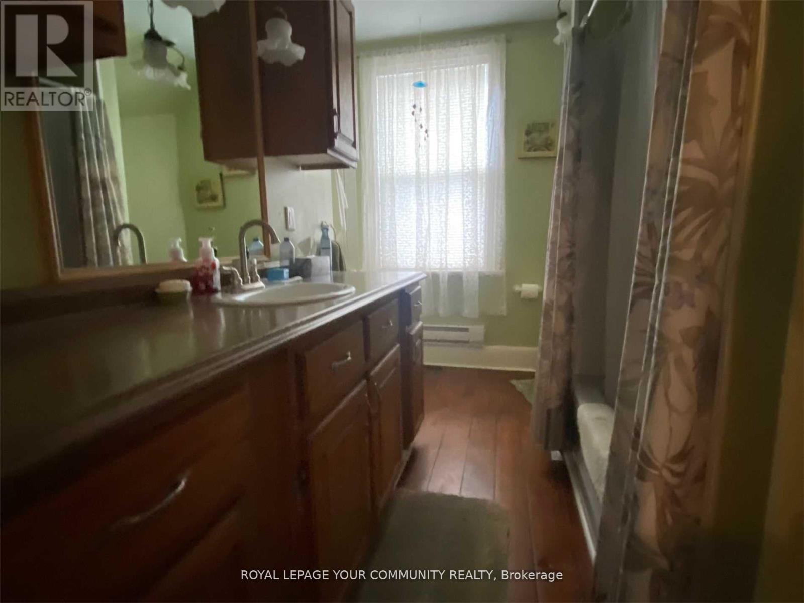 71 High Street, Georgina, ON - Indoor