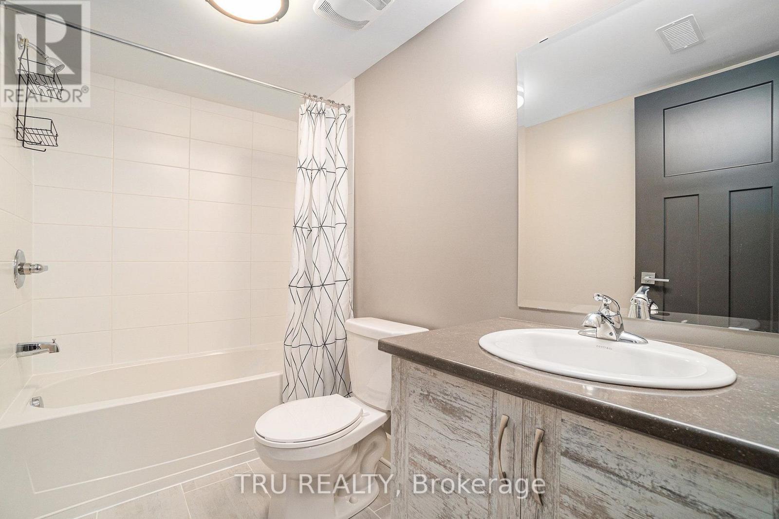 Basement Bathroom - 670 Parade Drive, Ottawa, ON - Indoor Photo Showing Bathroom