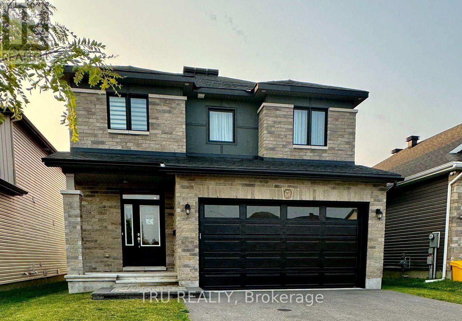 670 Parade Drive, Ottawa, ON - Outdoor