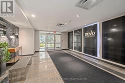 Luxurious Lounge Area And Main Entranceway! -