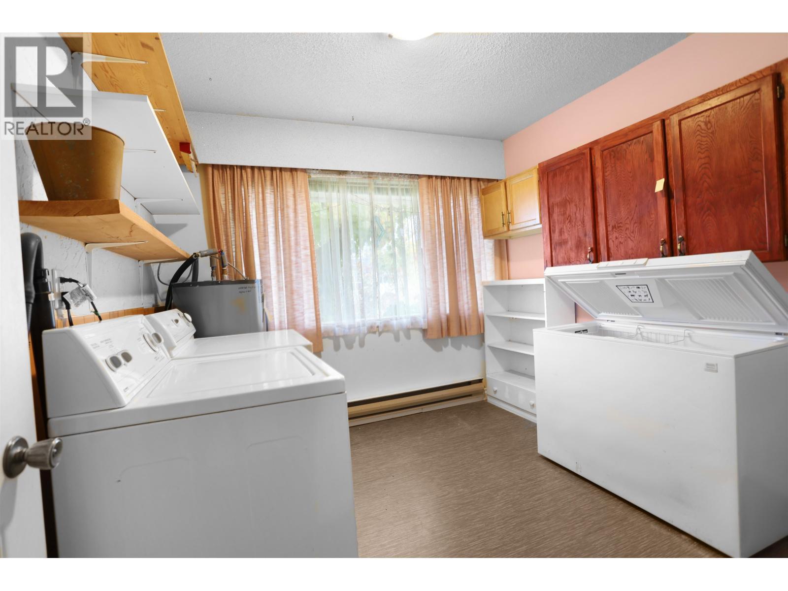 54 Skeena Street, Kitimat, BC - Indoor Photo Showing Laundry Room