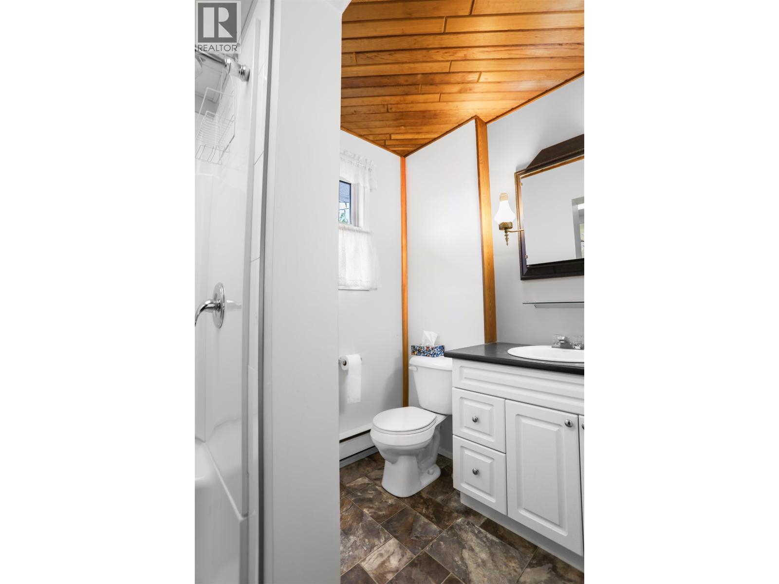 54 Skeena Street, Kitimat, BC - Indoor Photo Showing Bathroom