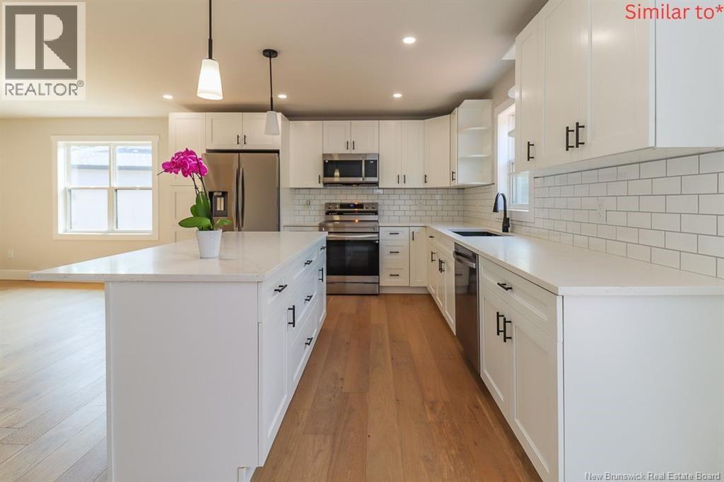 19 Bellbottom Way, Quispamsis, NB - Indoor Photo Showing Kitchen With Upgraded Kitchen