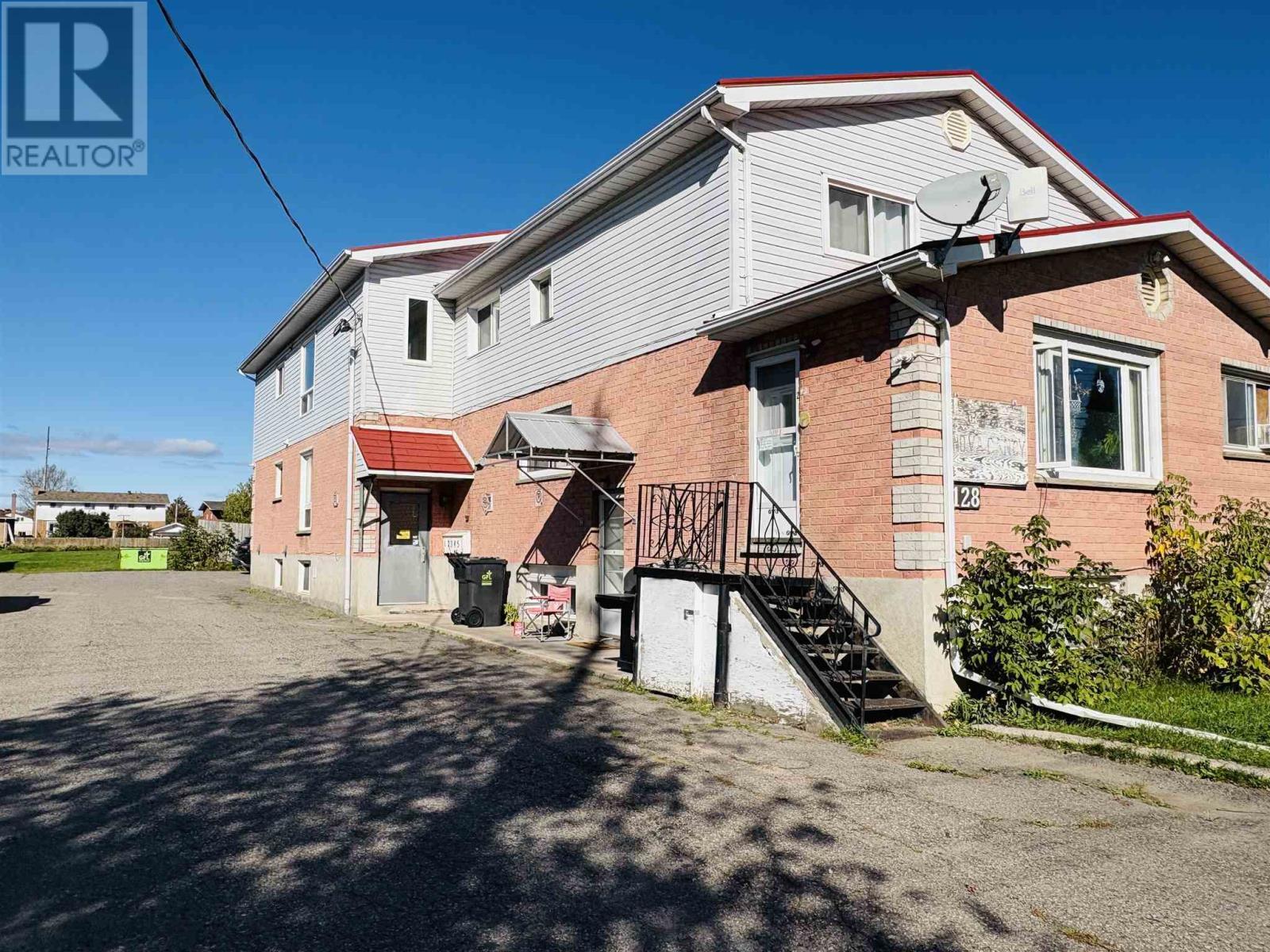 128 Second Lin W, Sault Ste. Marie, ON - Outdoor