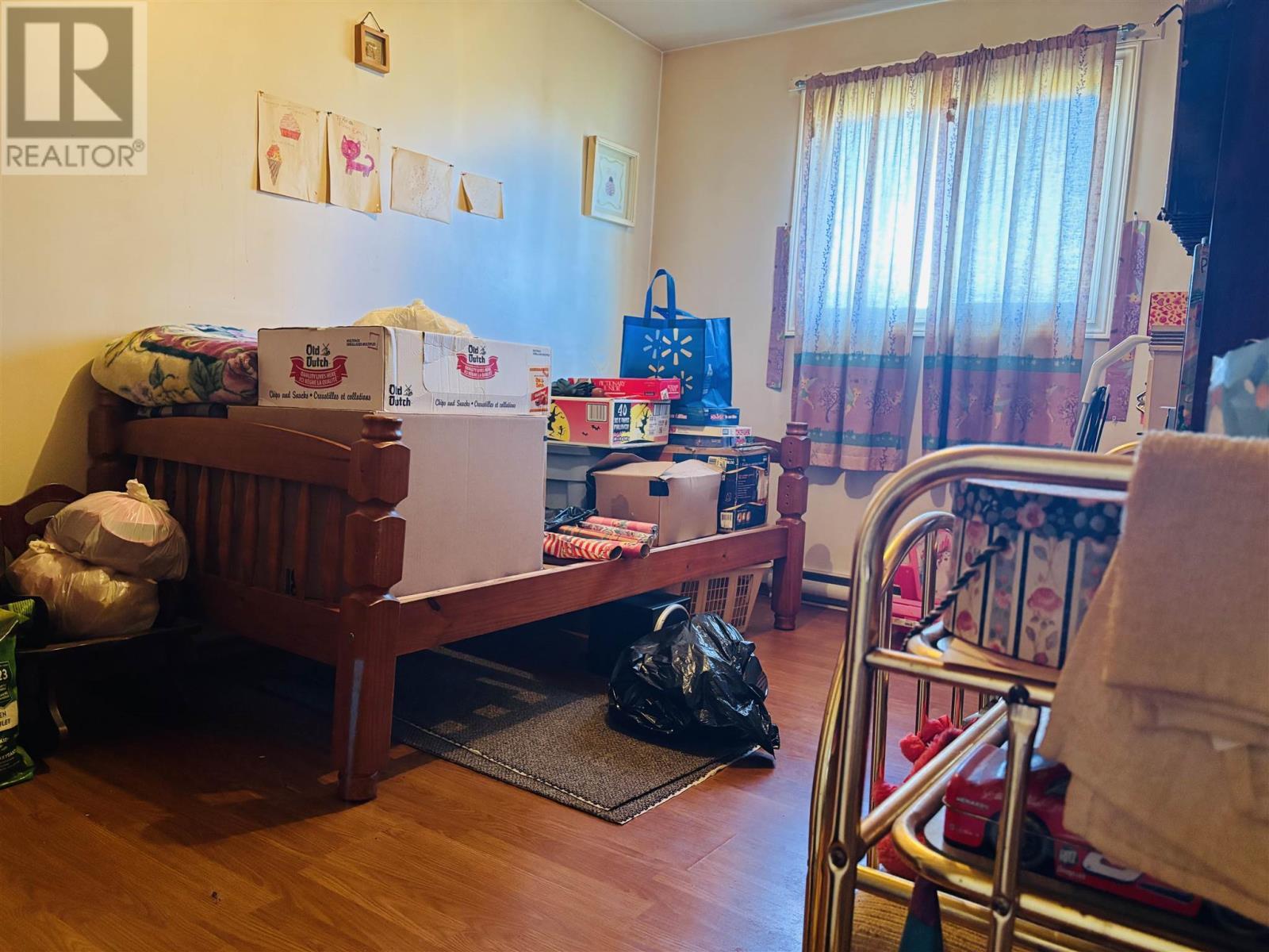 128 Second Lin W, Sault Ste. Marie, ON - Indoor