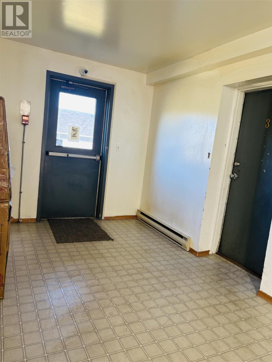 128 Second Lin W, Sault Ste. Marie, ON - Indoor Photo Showing Other Room