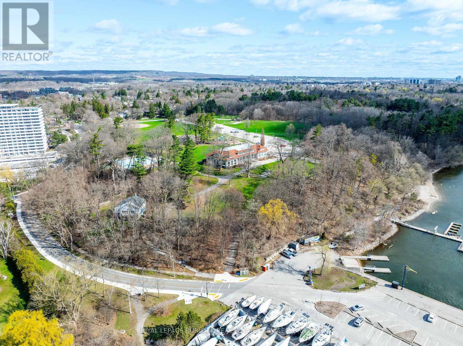 800 Lasalle Park Road, Burlington, ON