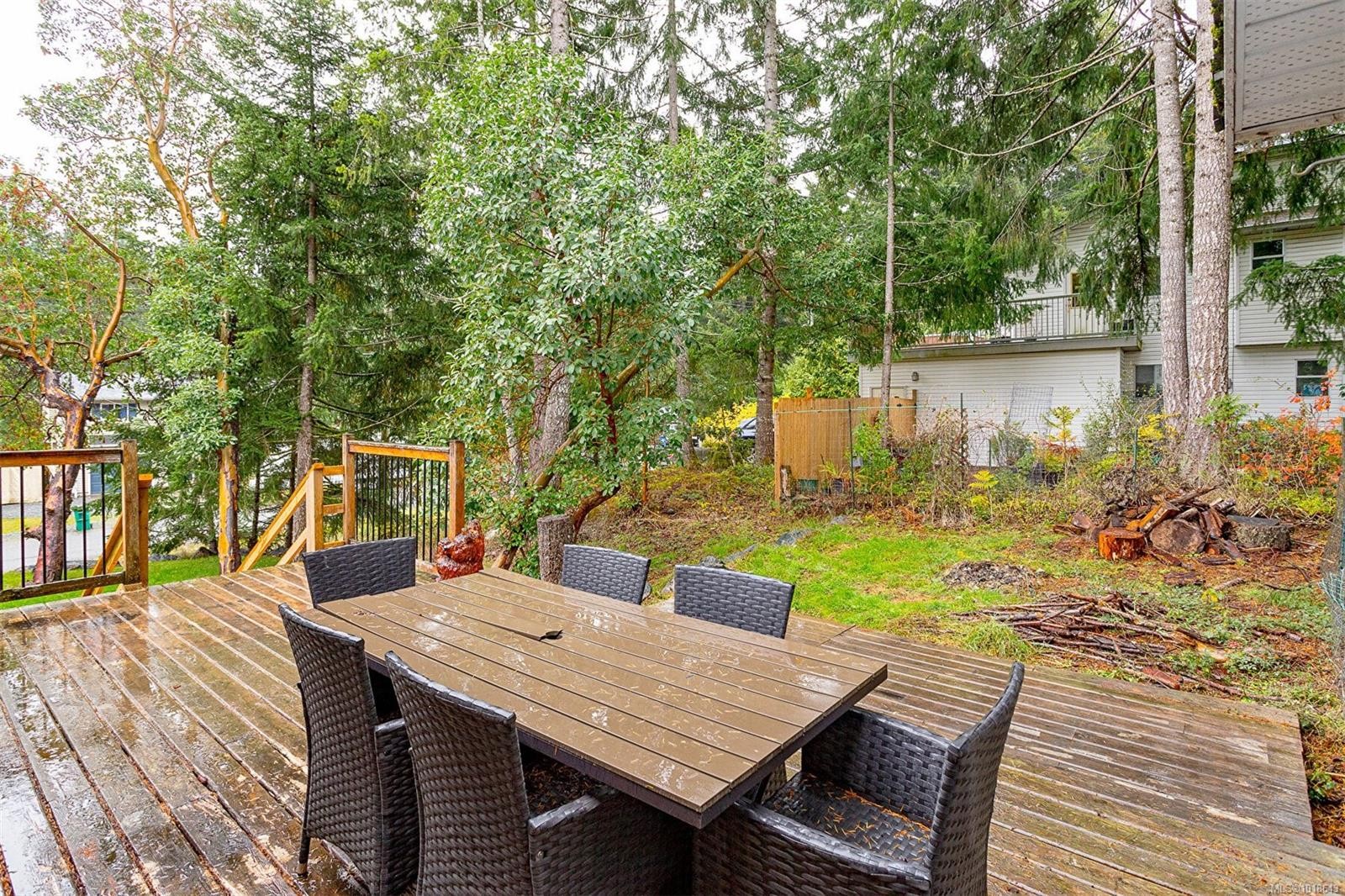 2377 Robertson Rd, Shawnigan Lake, BC