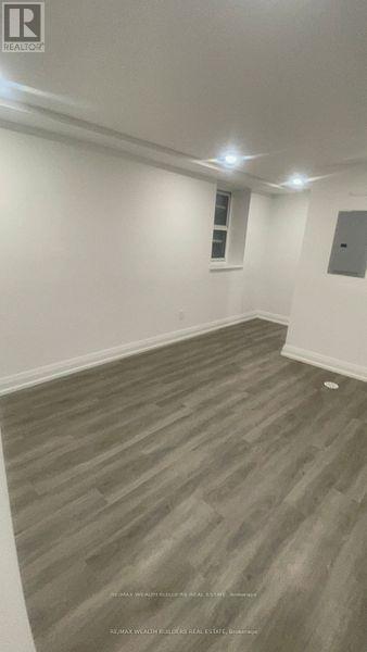 2 - 217 Jarvis Street, Toronto, ON - Indoor