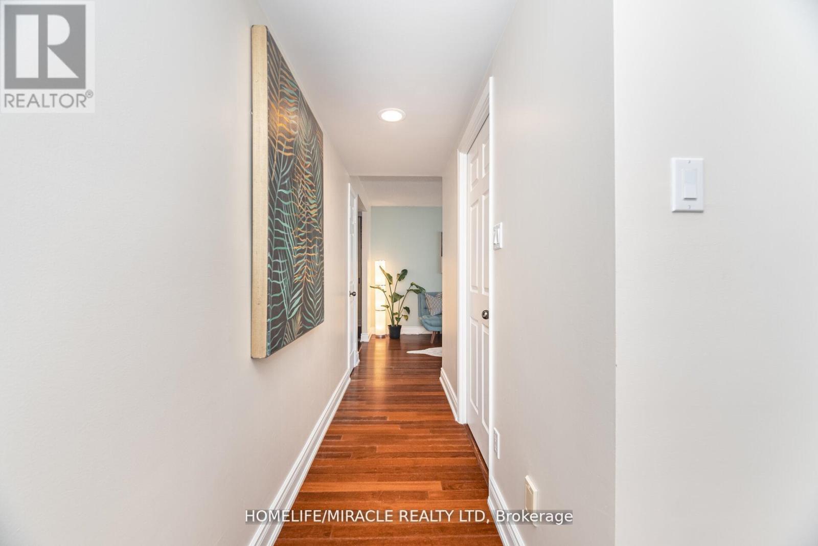 #1701 - 50 Eglinton Ave W, Mississauga, ON - Indoor Photo Showing Other Room