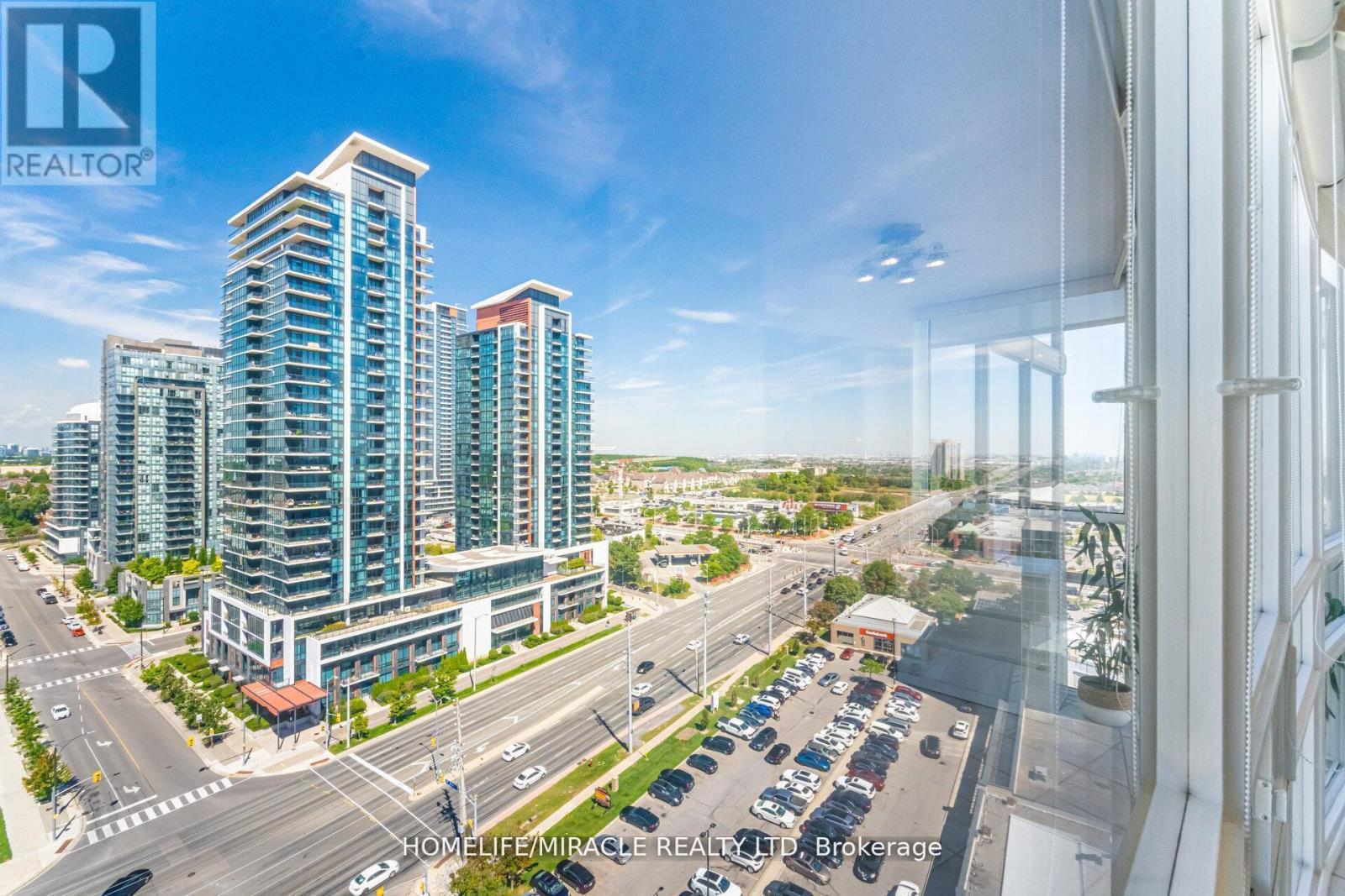 #1701 - 50 Eglinton Ave W, Mississauga, ON - Outdoor