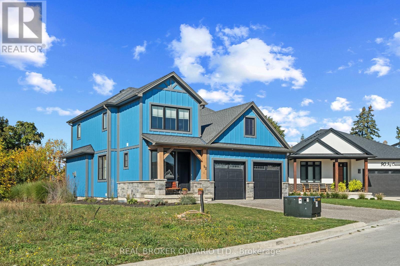 92 Ivy Crescent, Thorold (Confederation Heights), ON - Outdoor With Facade