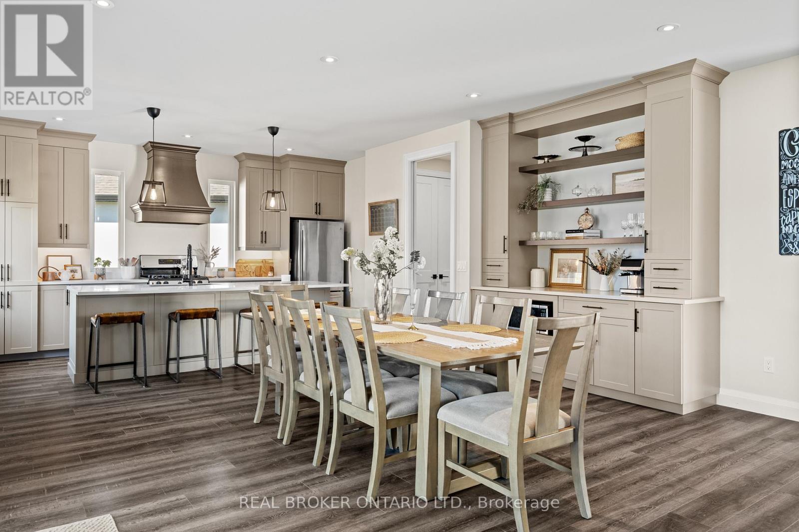 92 Ivy Crescent, Thorold (Confederation Heights), ON - Indoor Photo Showing Other Room