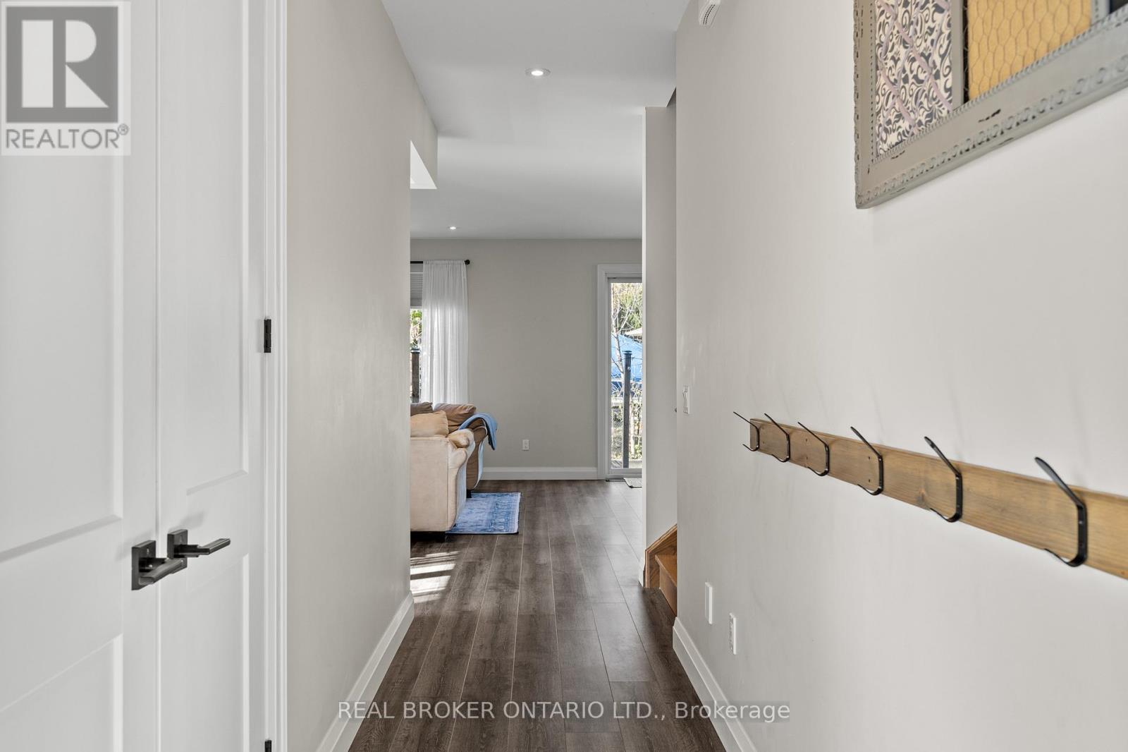 92 Ivy Crescent, Thorold (Confederation Heights), ON - Indoor Photo Showing Other Room