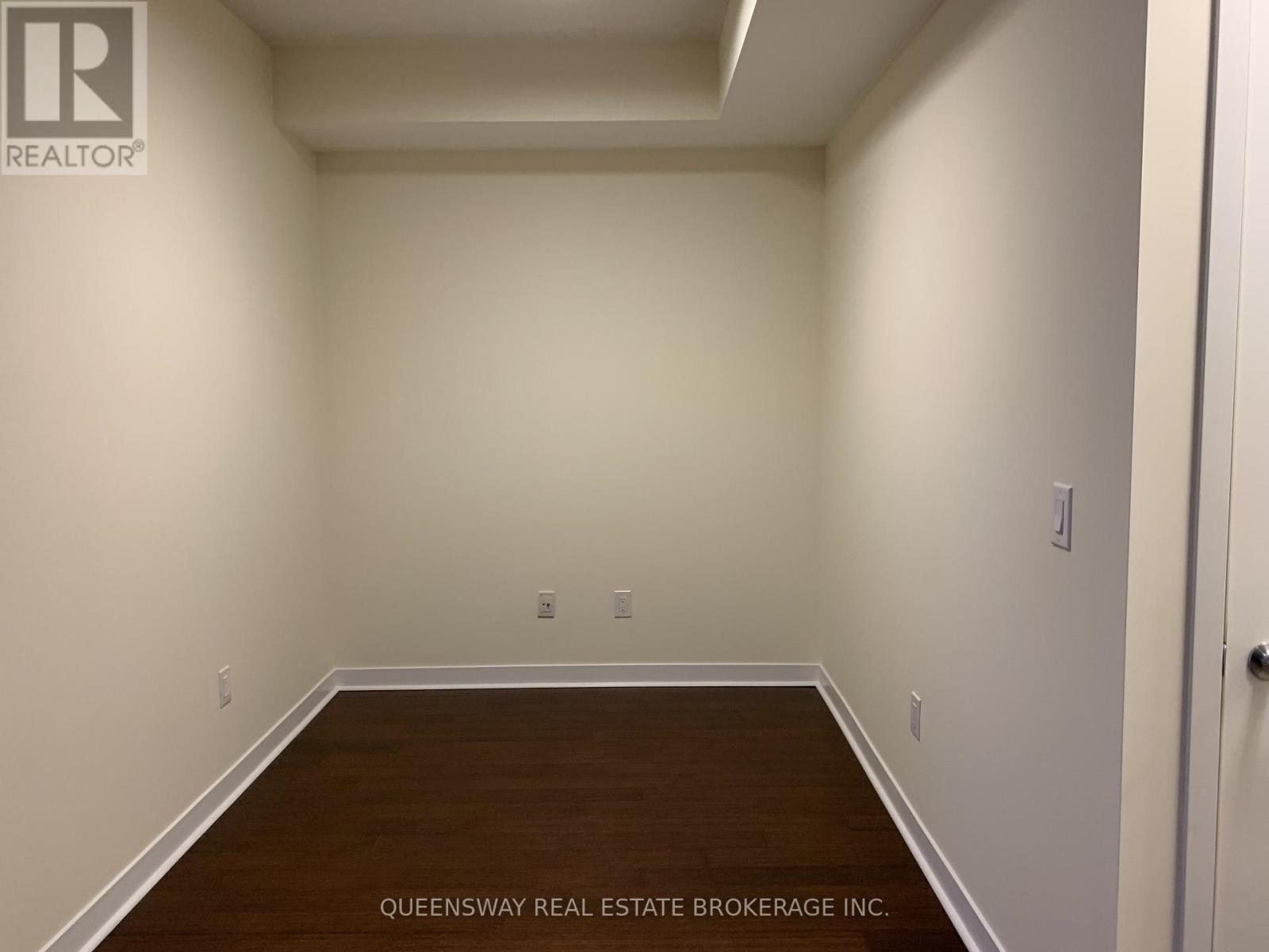 2104 - 360 Square One Drive, Mississauga, ON - Indoor Photo Showing Other Room