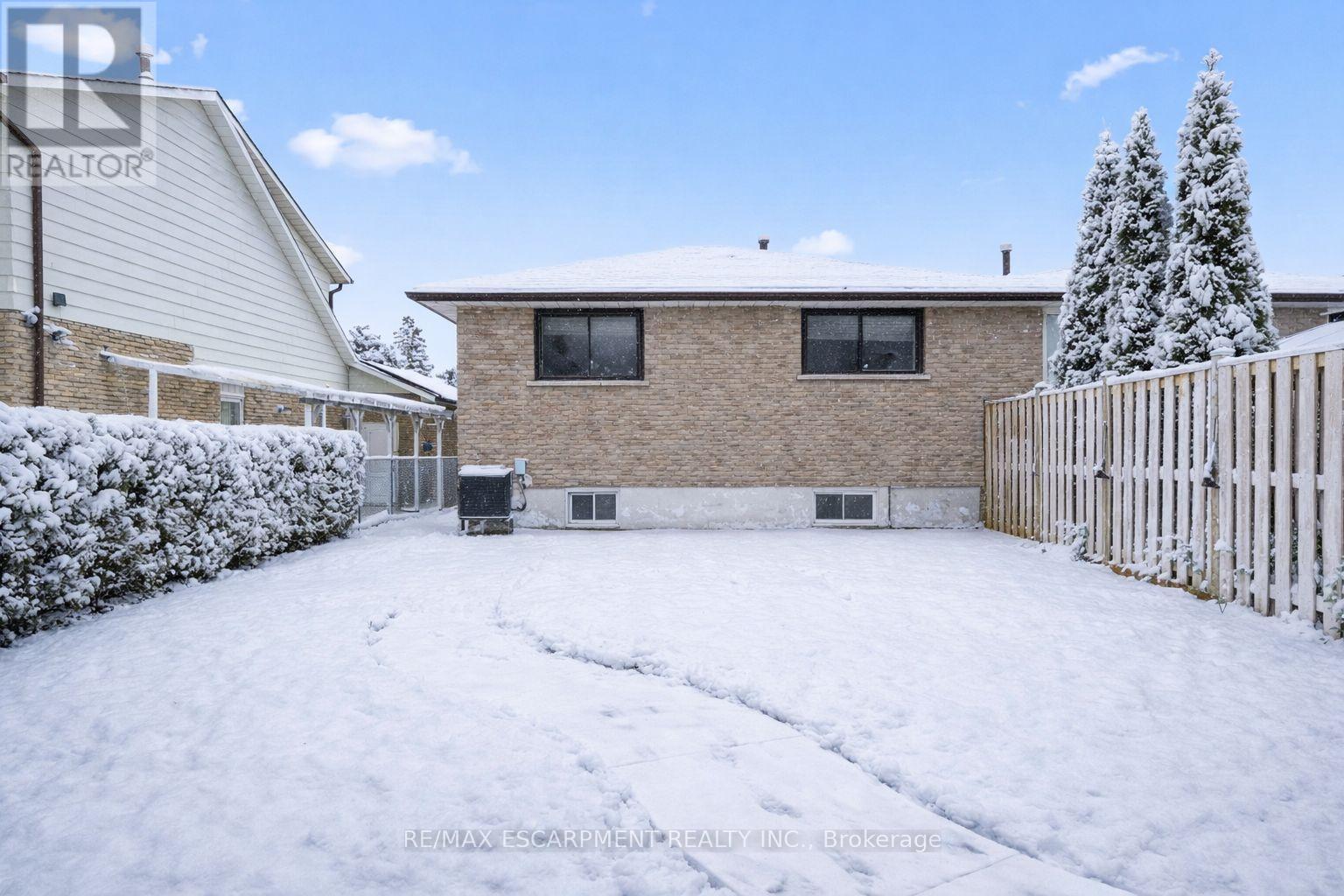 941 Stainton Drive, Mississauga, ON - Outdoor With Exterior