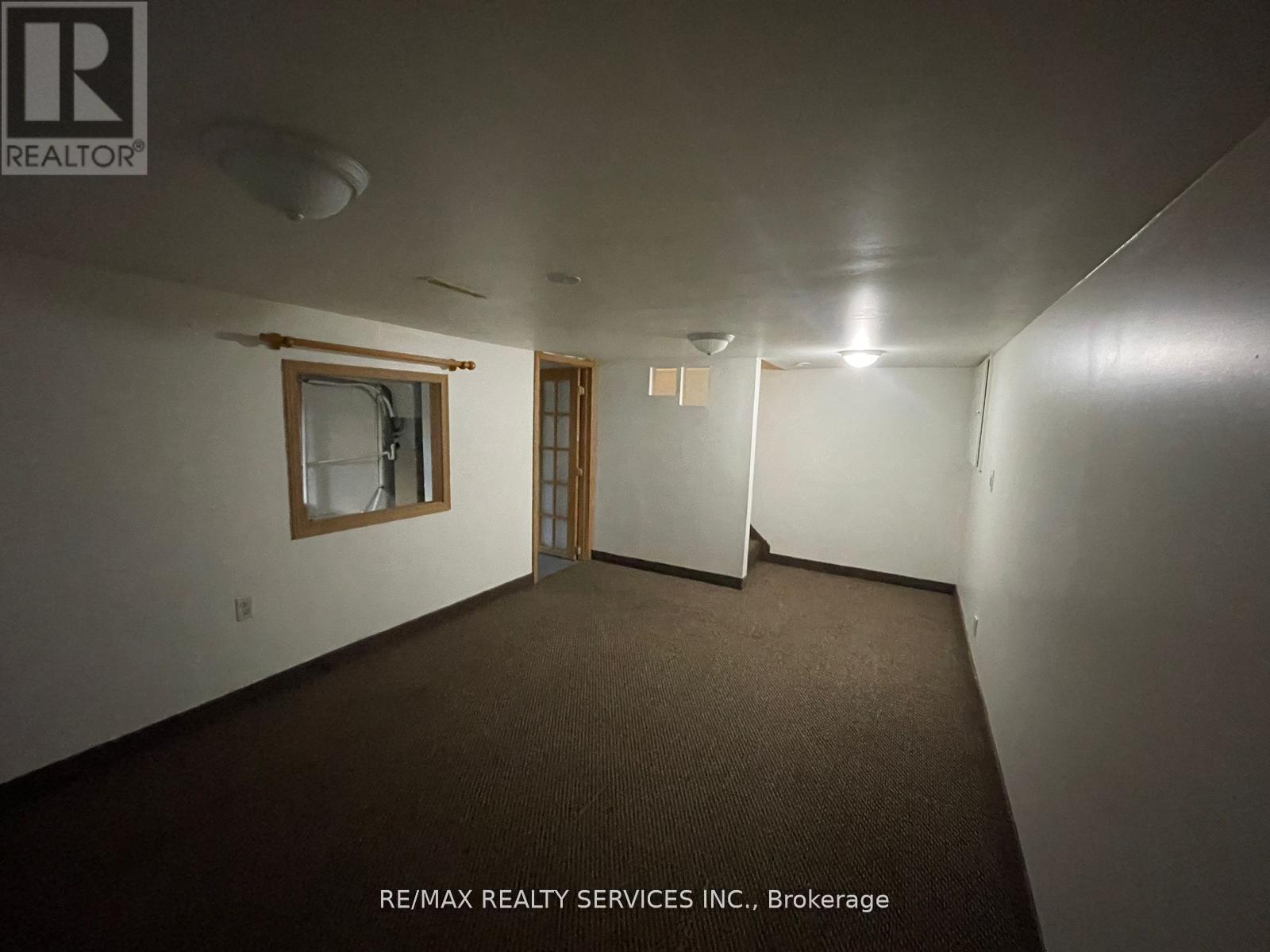 97 - 1730 Columbia Court, Windsor, ON - Indoor Photo Showing Other Room