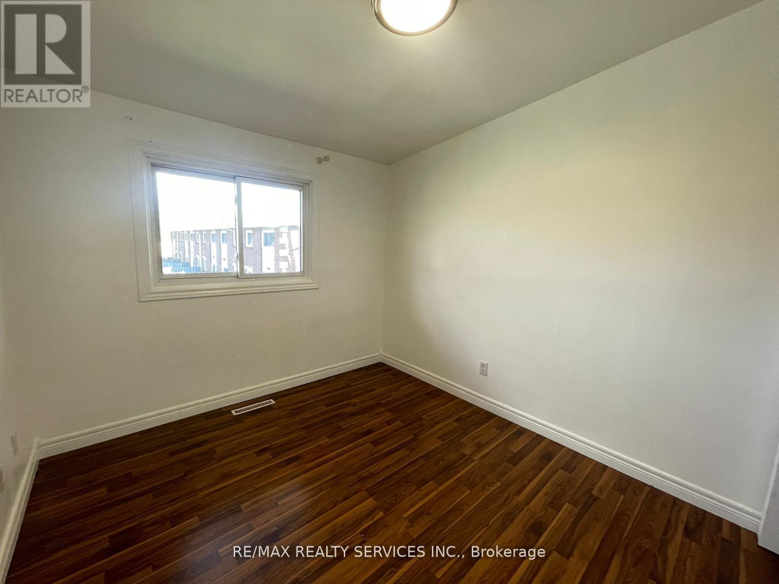 97 - 1730 Columbia Court, Windsor, ON - Indoor Photo Showing Other Room