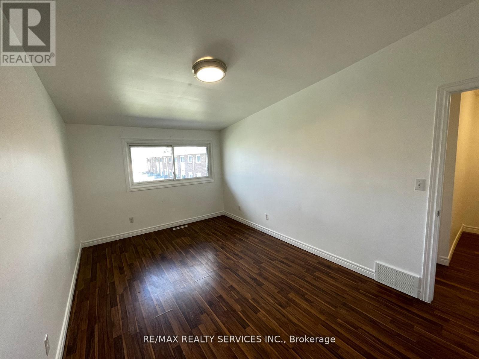 97 - 1730 Columbia Court, Windsor, ON - Indoor Photo Showing Other Room