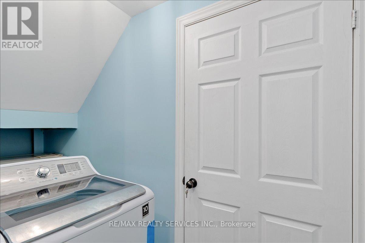 Bsmt - 524 Attenborough Terrace N, Milton, ON - Other