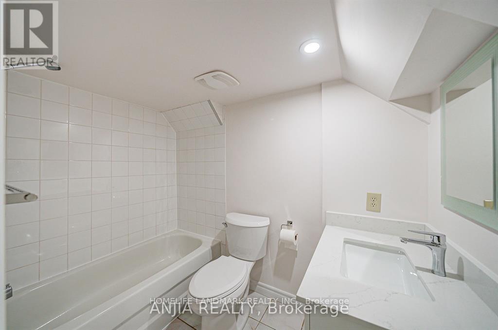 Basement - 203 Milliken Meadows Drive, Markham, ON - Indoor Photo Showing Bathroom
